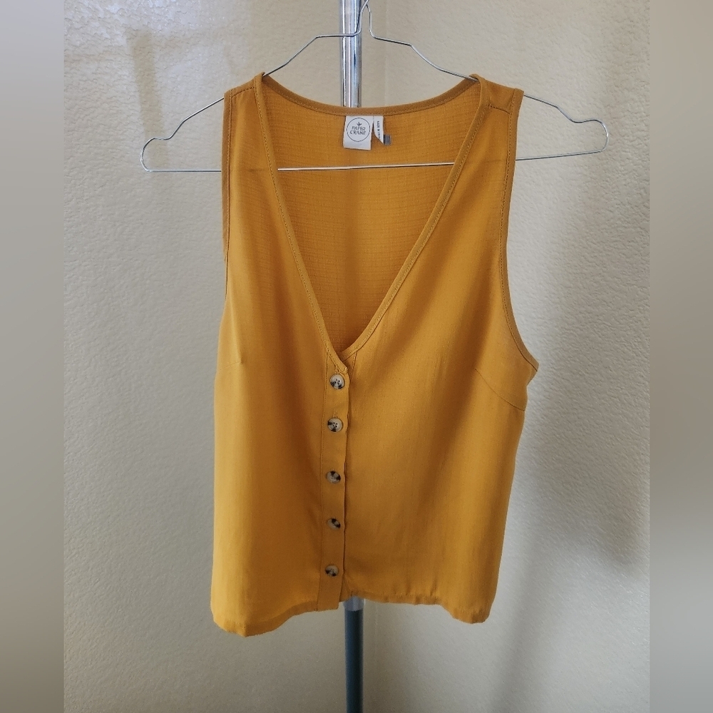 Paper Crane Sleeveless Button Up Blouse